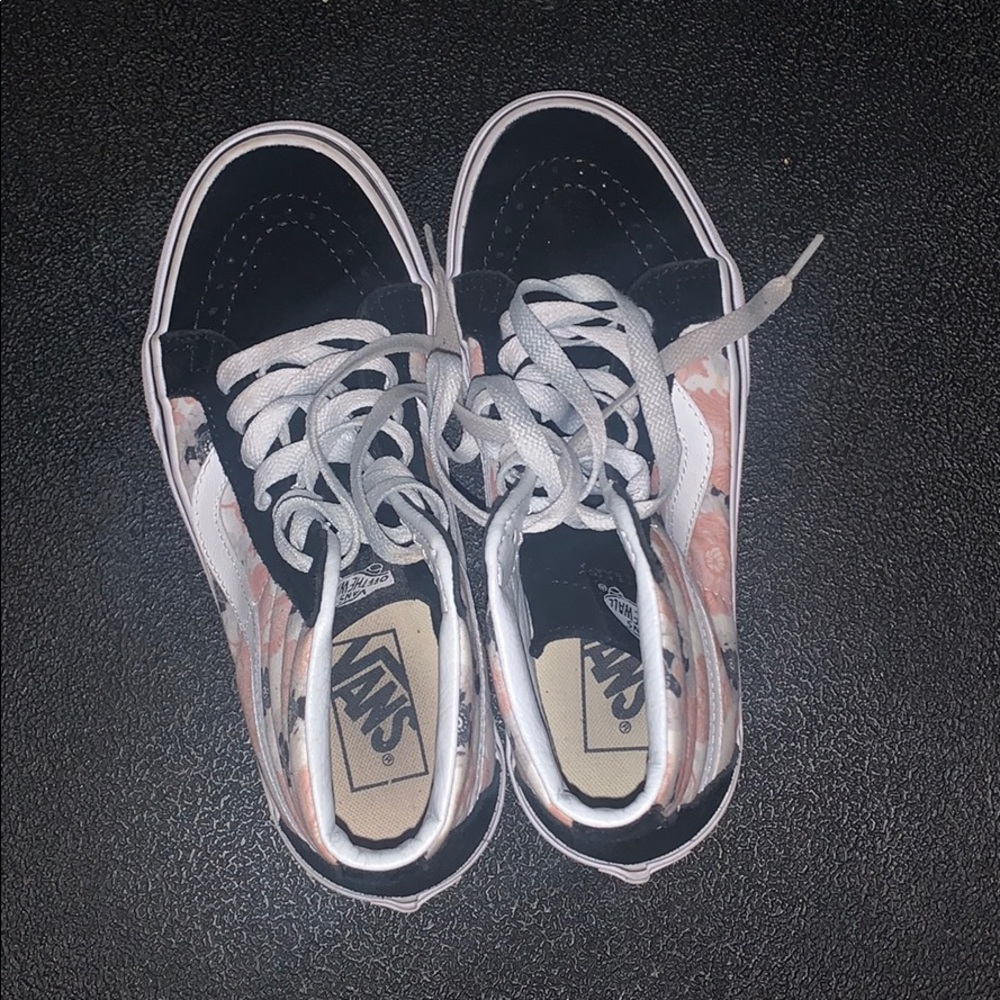 Floral vans